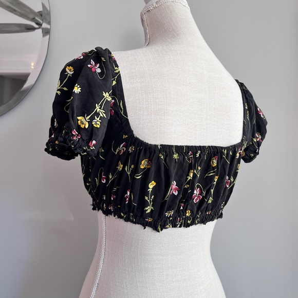 altered uo floral top 🌺 - Picture 4 of 5
